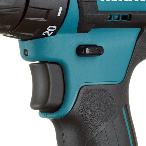 MAKITA Дрель-шуруповерт DF333DWAE, 2Ач, с двумя аккумуляторами MAKITA Дрель-шуруповерт DF333DWAE, 2Ач, с двумя аккумуляторами