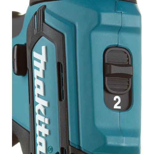 MAKITA Дрель-шуруповерт DF333DWAE, 2Ач, с двумя аккумуляторами MAKITA Дрель-шуруповерт DF333DWAE, 2Ач, с двумя аккумуляторами